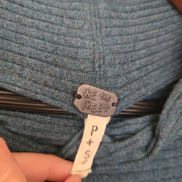 We The Free Lover Teal Tunic Split Back Frayed Hem Cowl Neck Long Sleeve Size S - Picture 6 of 6